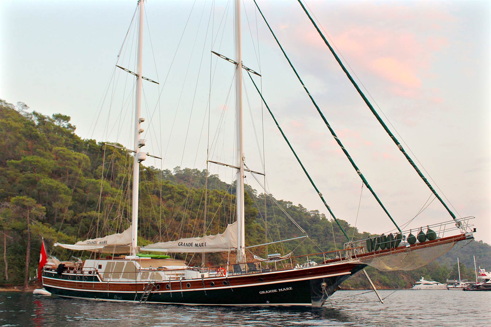 grandemare-ultra-luks-gulet-ultra-luxury-gulet-luxes-goelette-ultra-lusso-barche-3-jpg-288772625224217