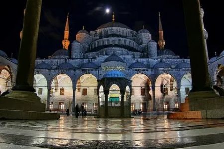 Tubos Travel offers services to provide private services across Turkey.As a team, we highlight creating a tour program designed for in-depth discovery rather than superficial visiting.